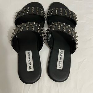 Steve Madden Parkin Studded Leather Sandals